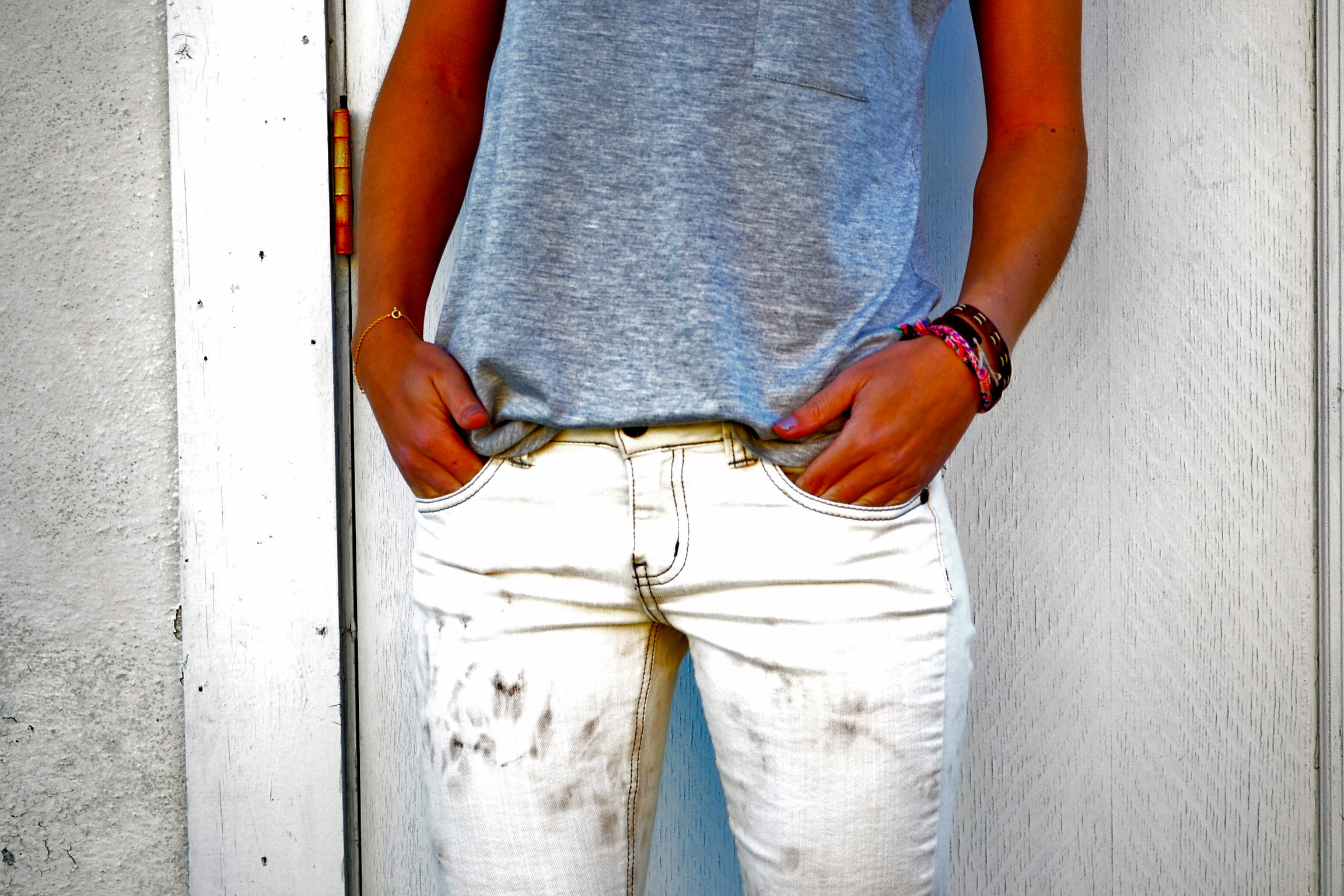 bleaching jeans white