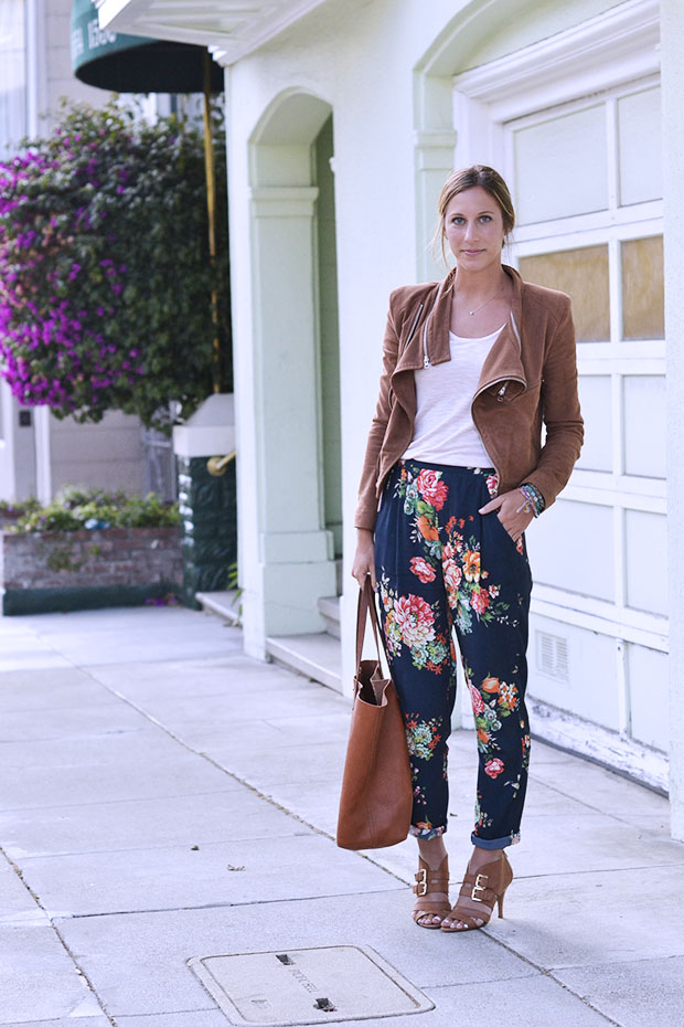 Zara floral outlet trousers