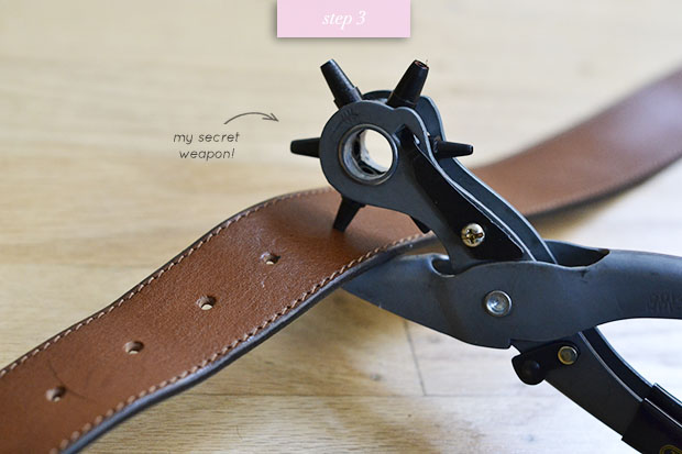 How to punch holes in leather belt, Pro-MAster belt hole puncher