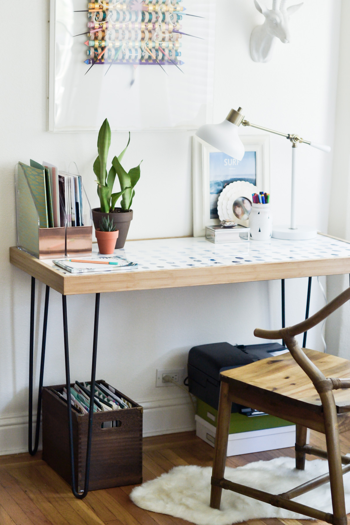 how to organize paperwork for a clean, tidy desk