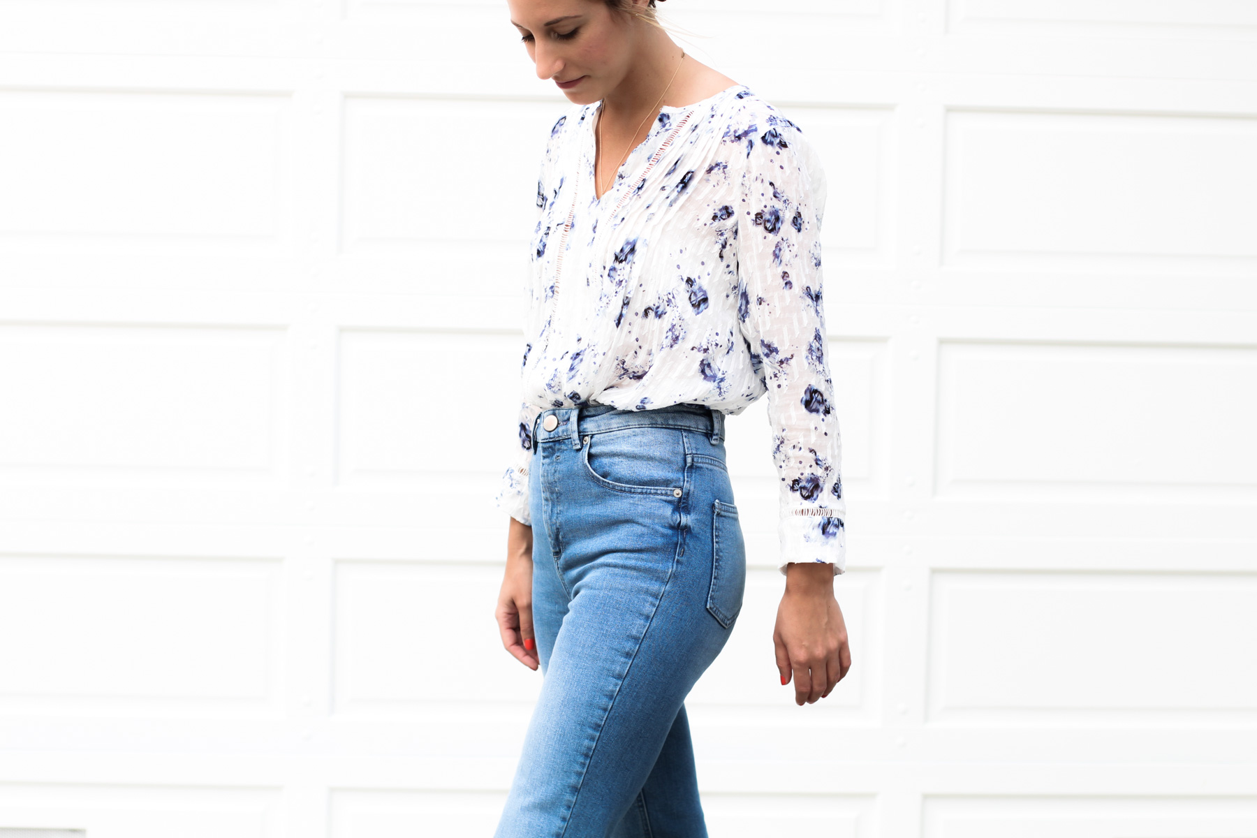 How to Wear Mom Jeans – Advice from a Twenty Something