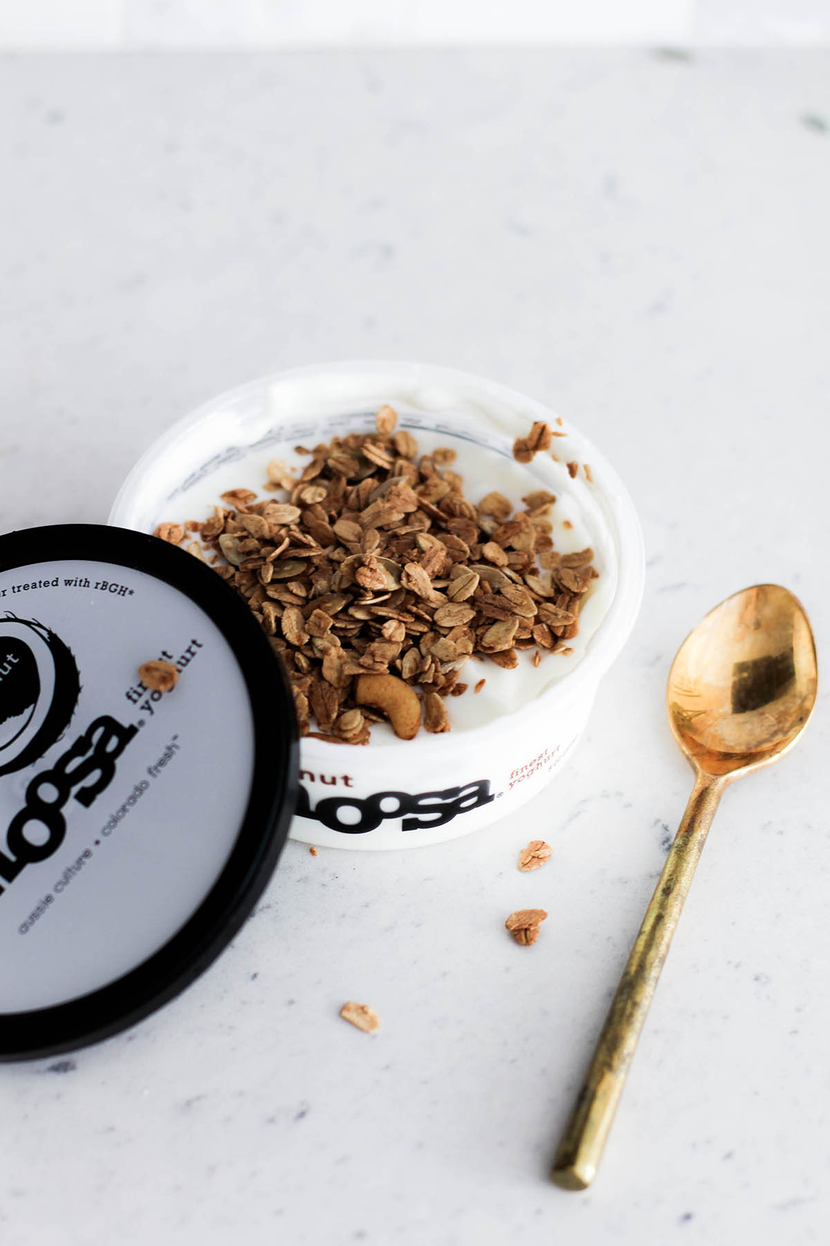 healthy snacks for work days, noosa yoghurt and granola