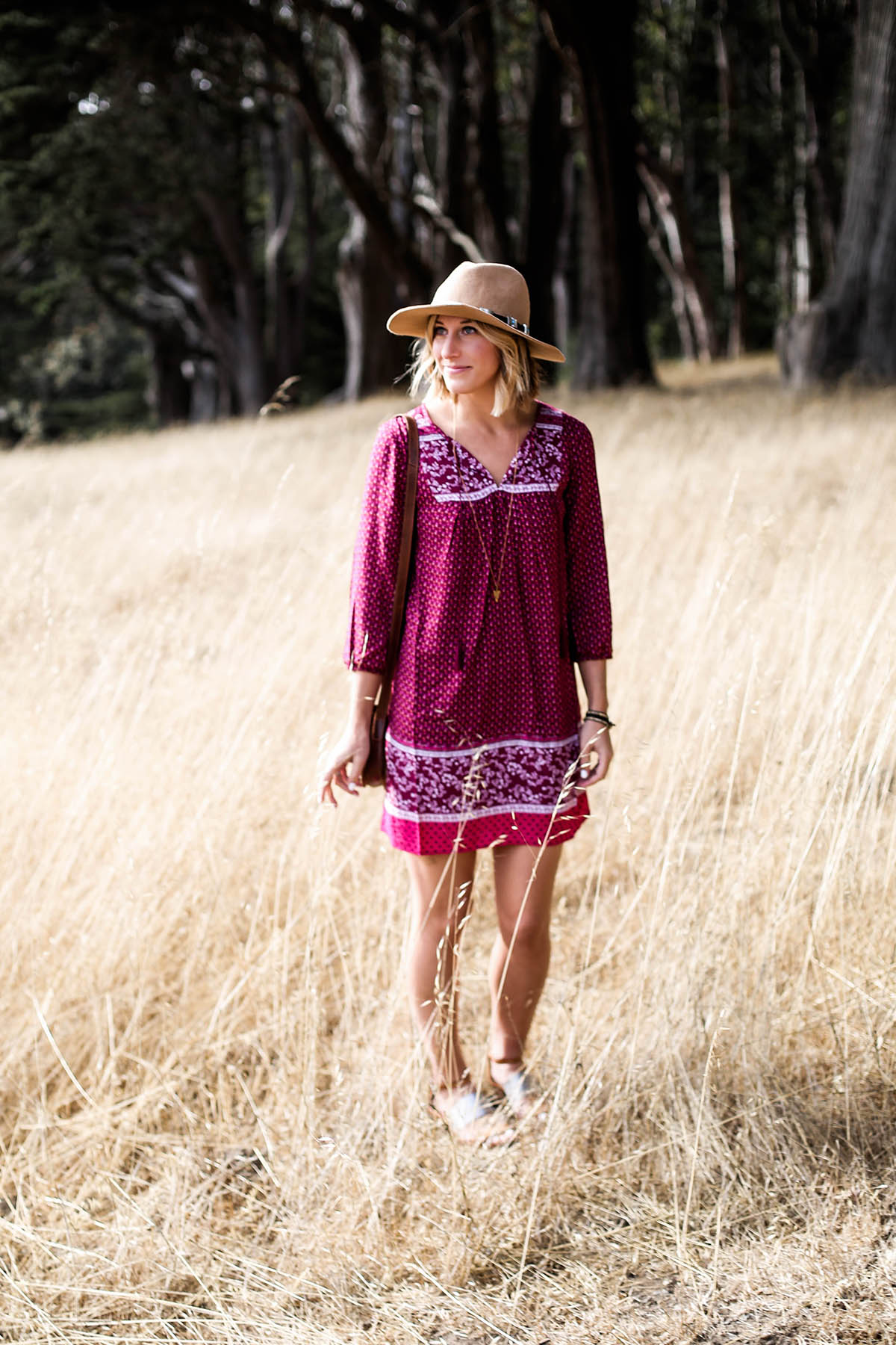 how to wear fall trends in summer weather with Old Navy long-sleeve dress