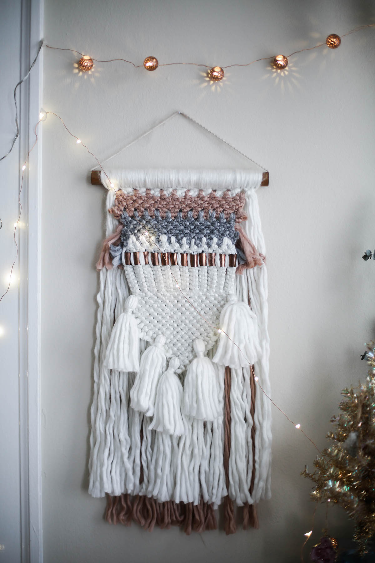 urban outfitters fiber woven wall hanging