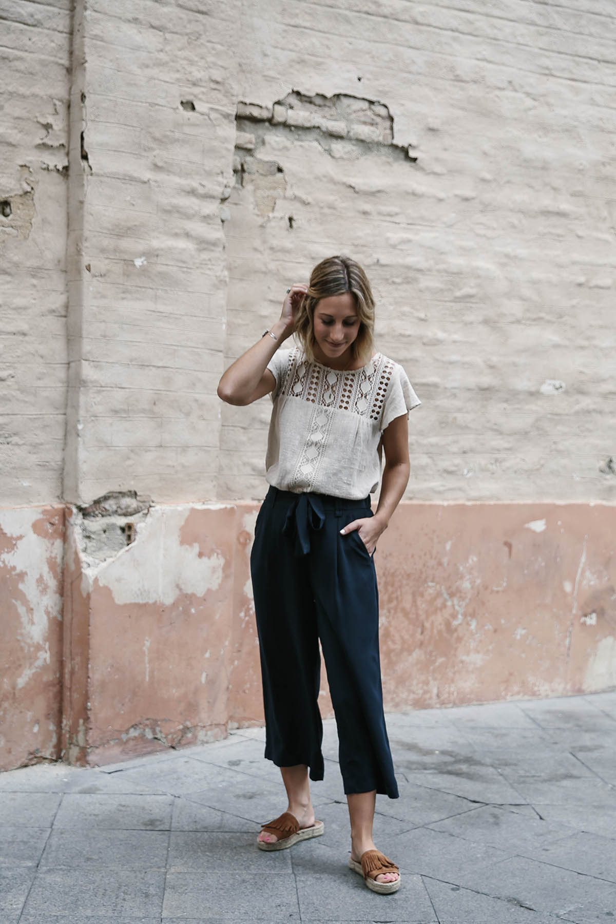 navy culottes outfit with espadrilles and crochet top