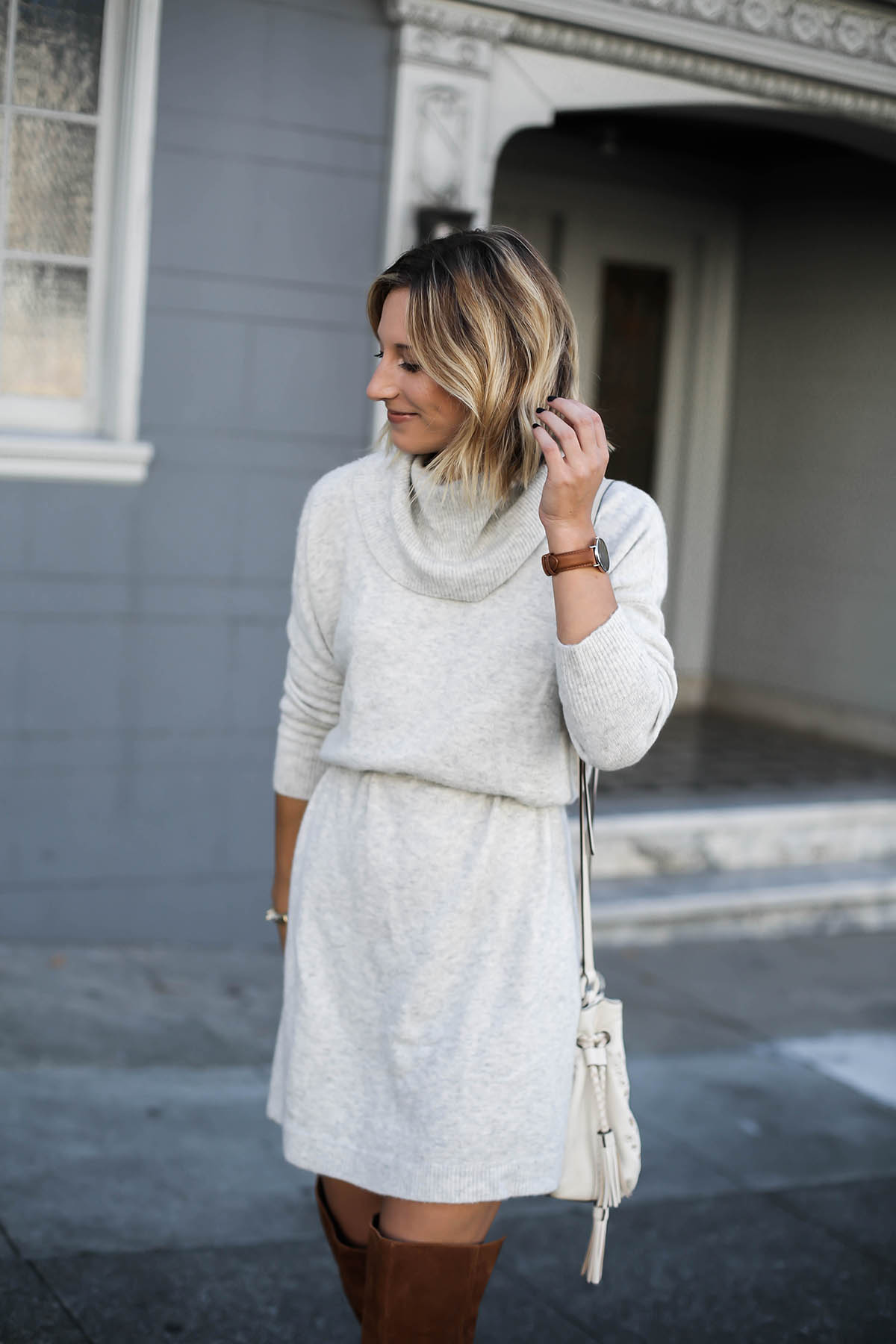 gray sweater dress thanksgiving outfit