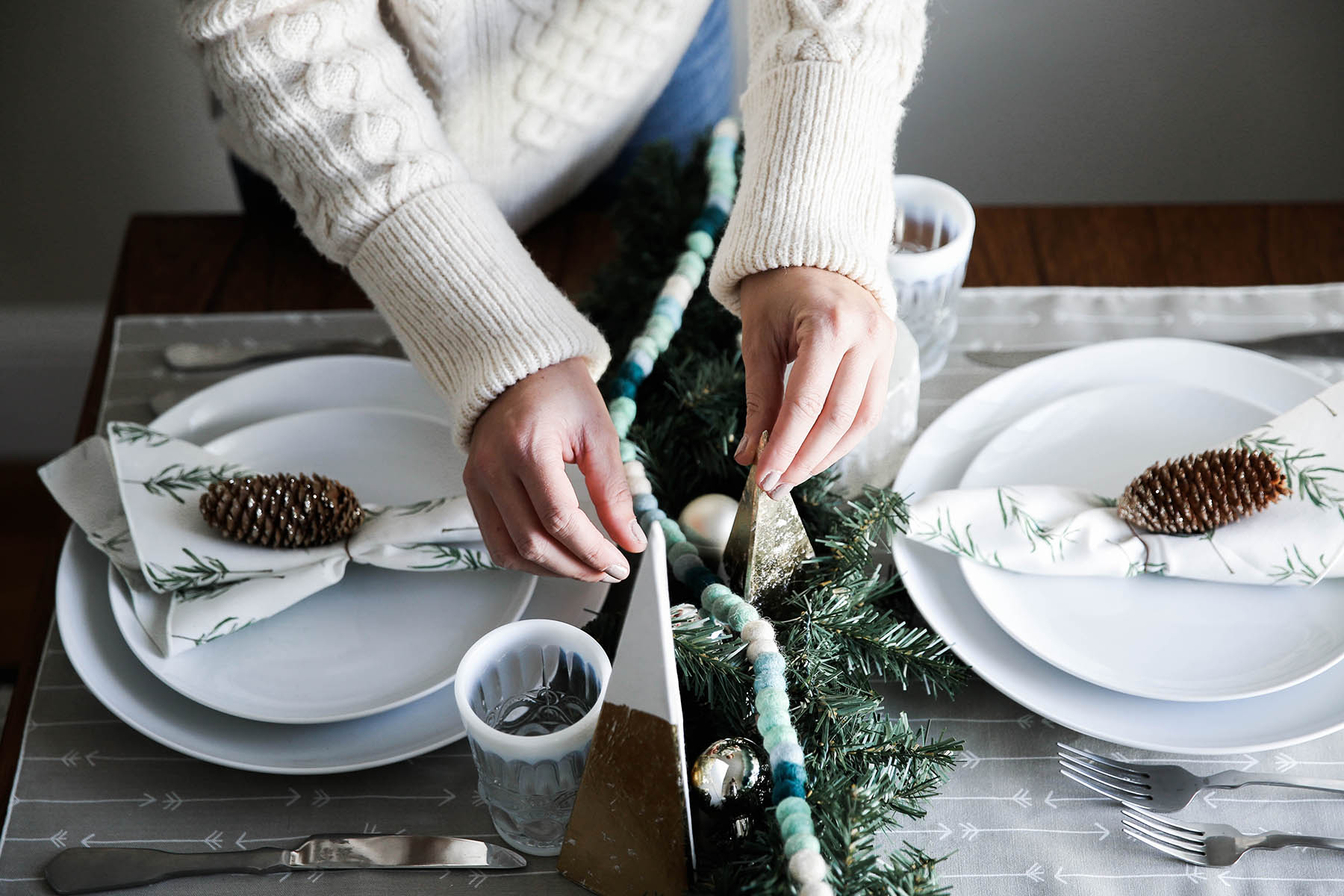 earthy holiday tablescape idea with Minted