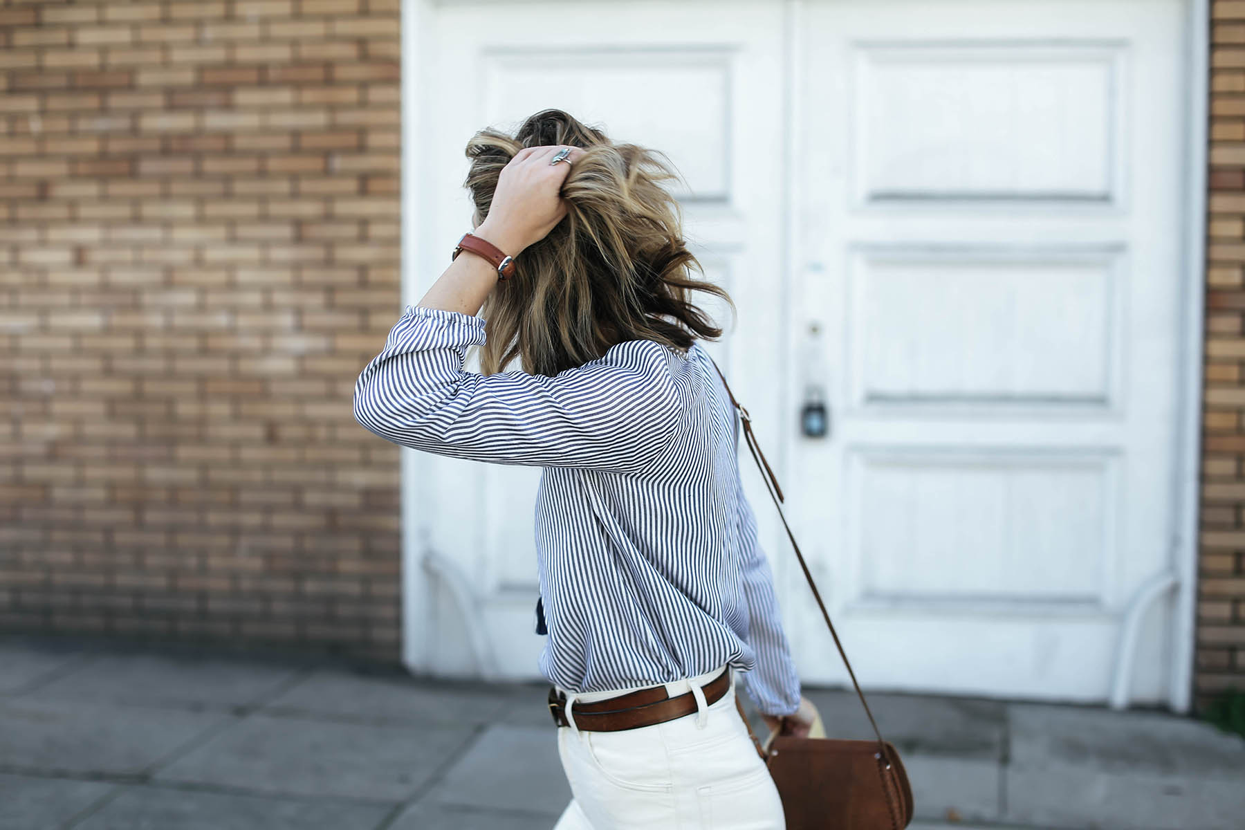 old navy embroidered nautical trend shirt and white high rise jeans