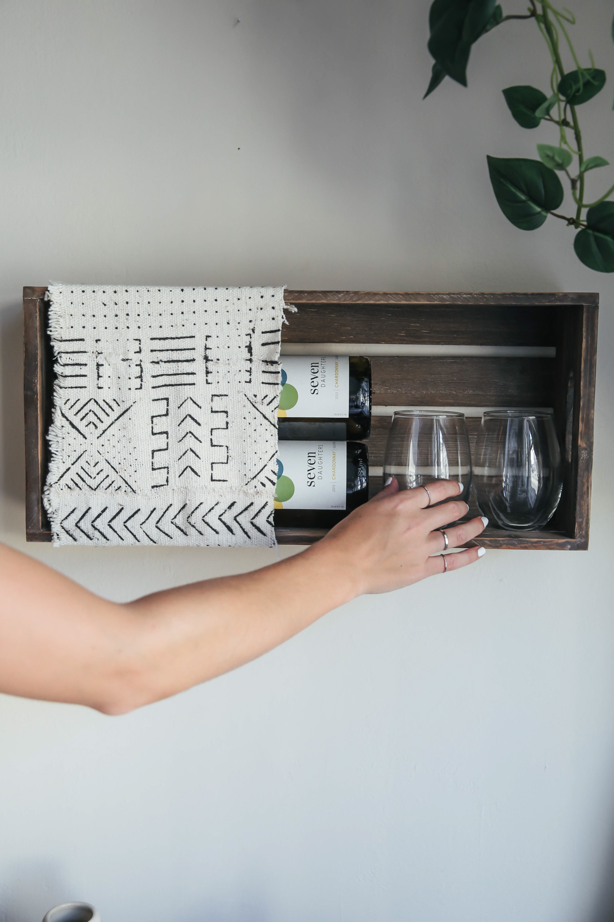 diy wine rack hanging crate