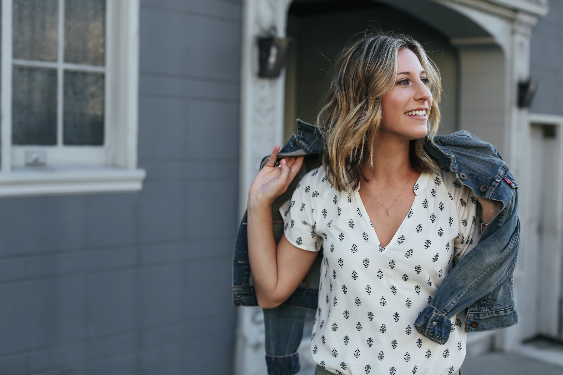 old navy boho top, cropped pants and denim jacket spring work outfit