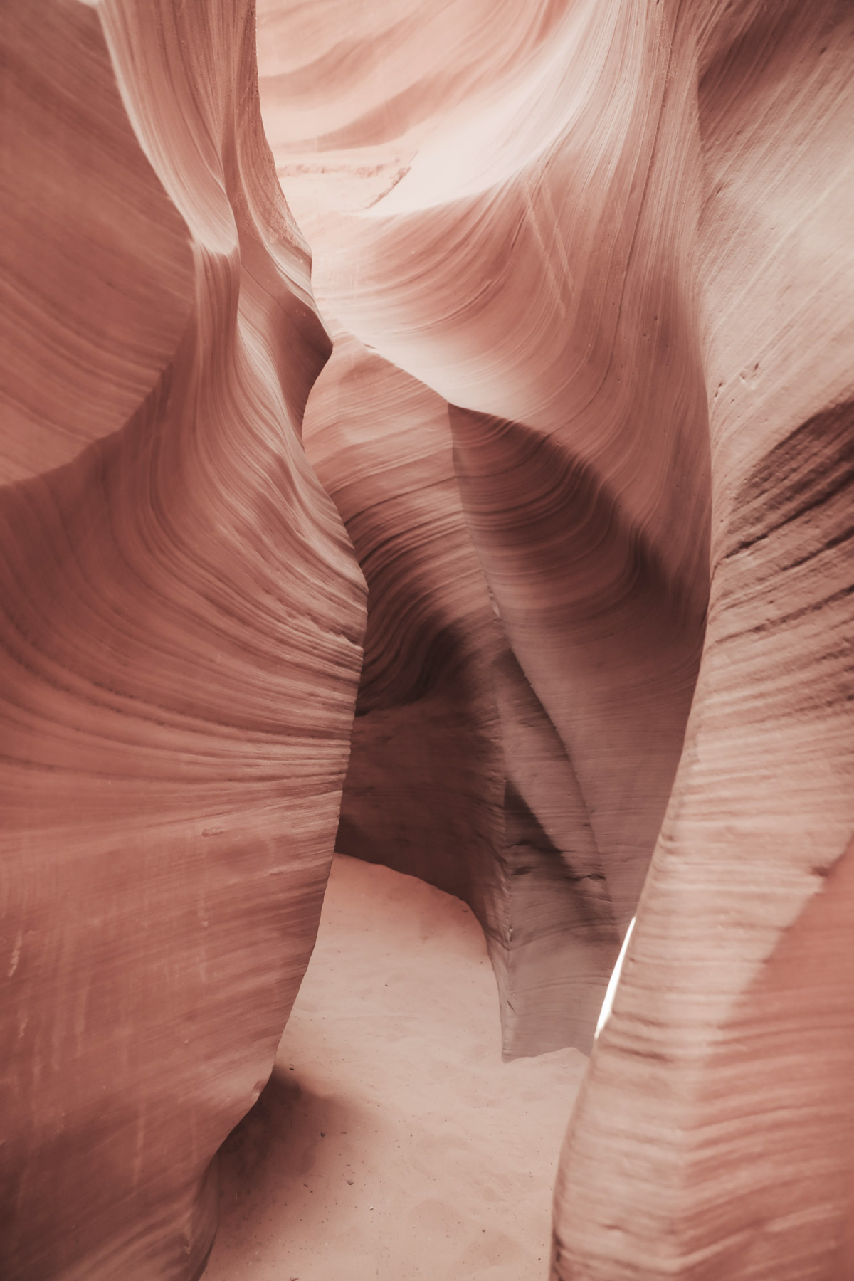 southwest road trip to Lower Antelope Canyon, Page, Arizona