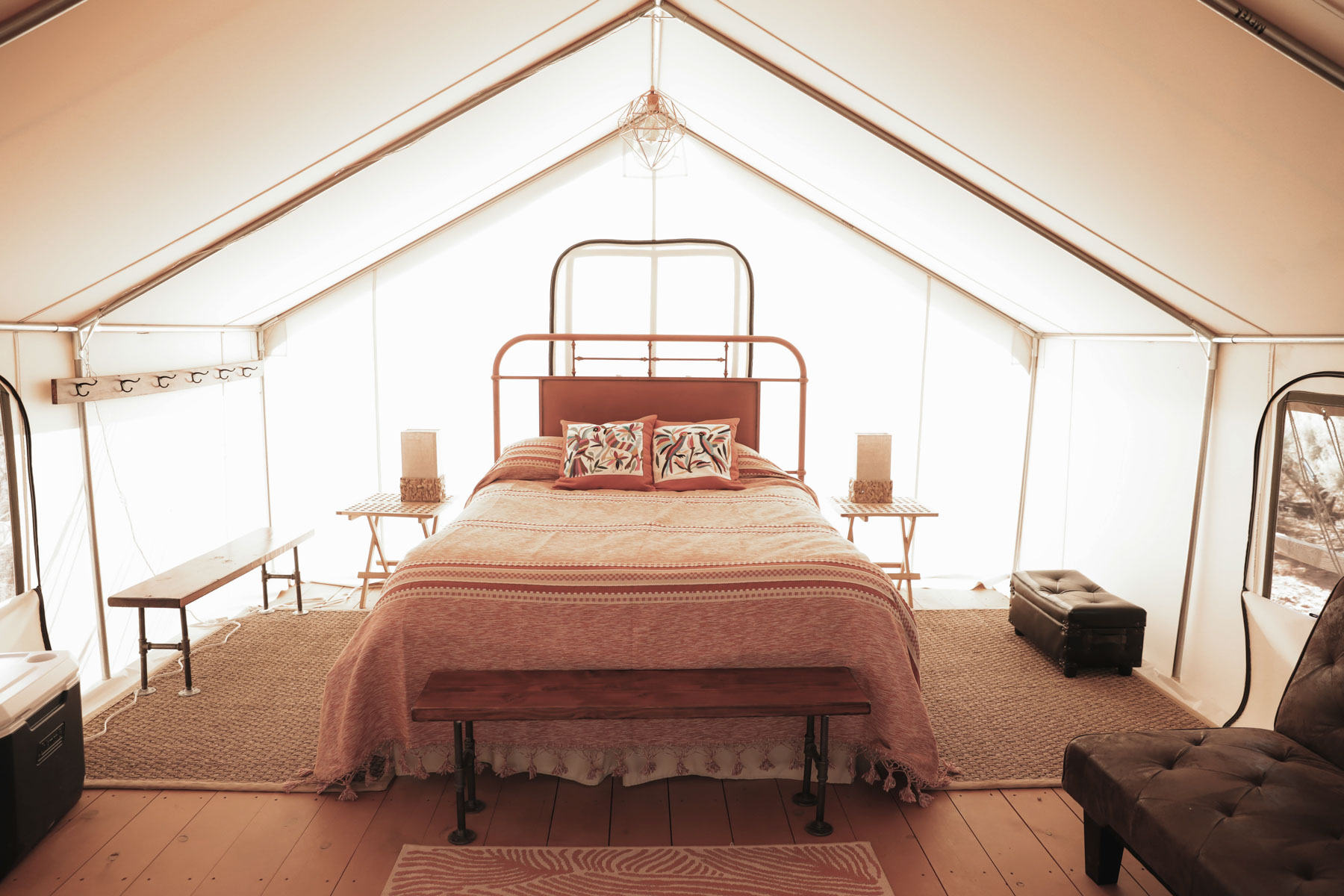 southwest road trip to Basecamp37 glamping tent in Kanab, Arizona