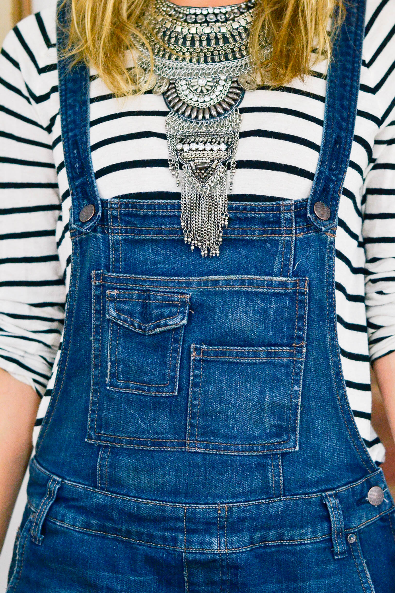 cute shirts to wear with overalls