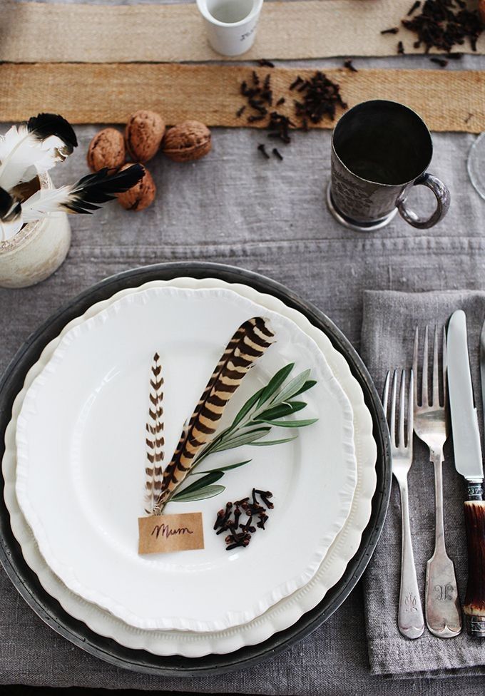 Rustic Thanksgiving Tablescape Ideas