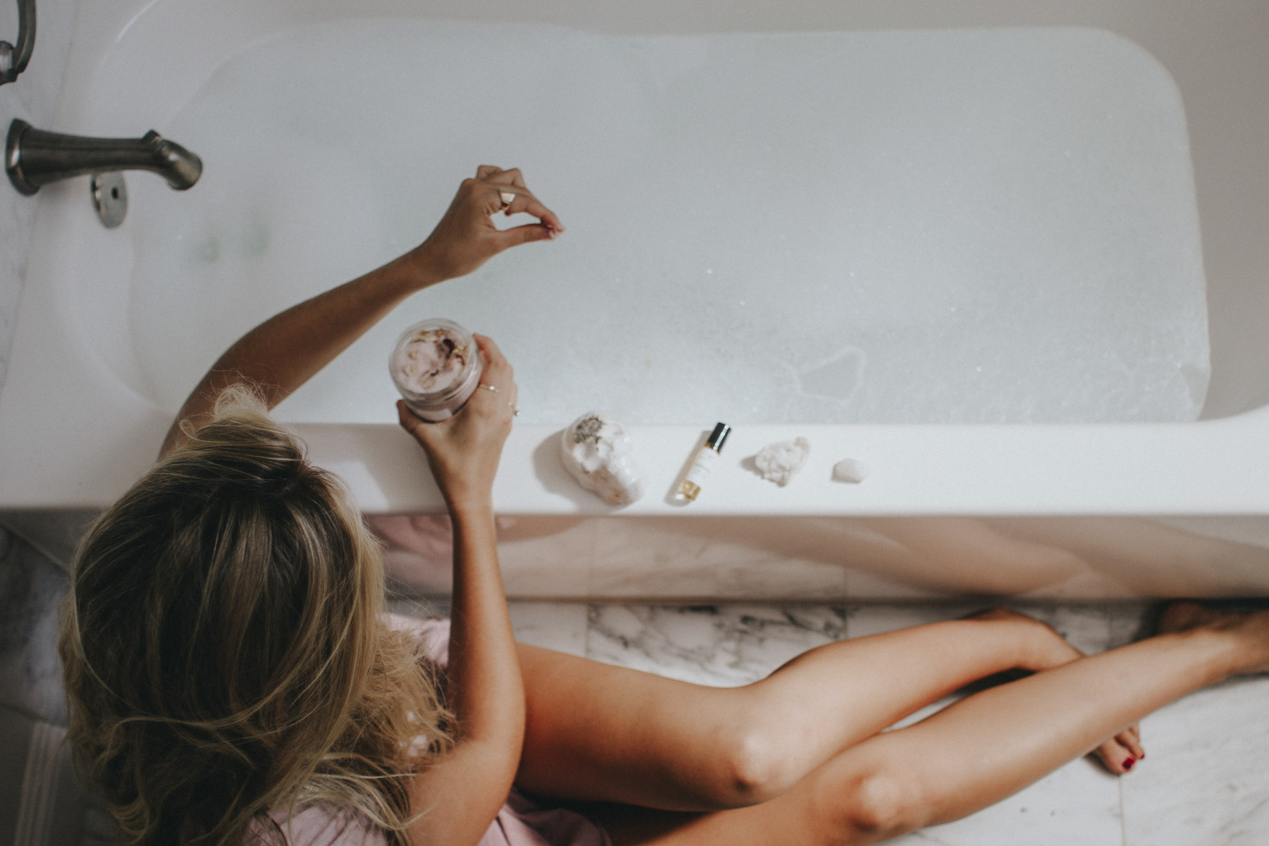 The Evening Skincare Routine You Need To Start In Your 20s