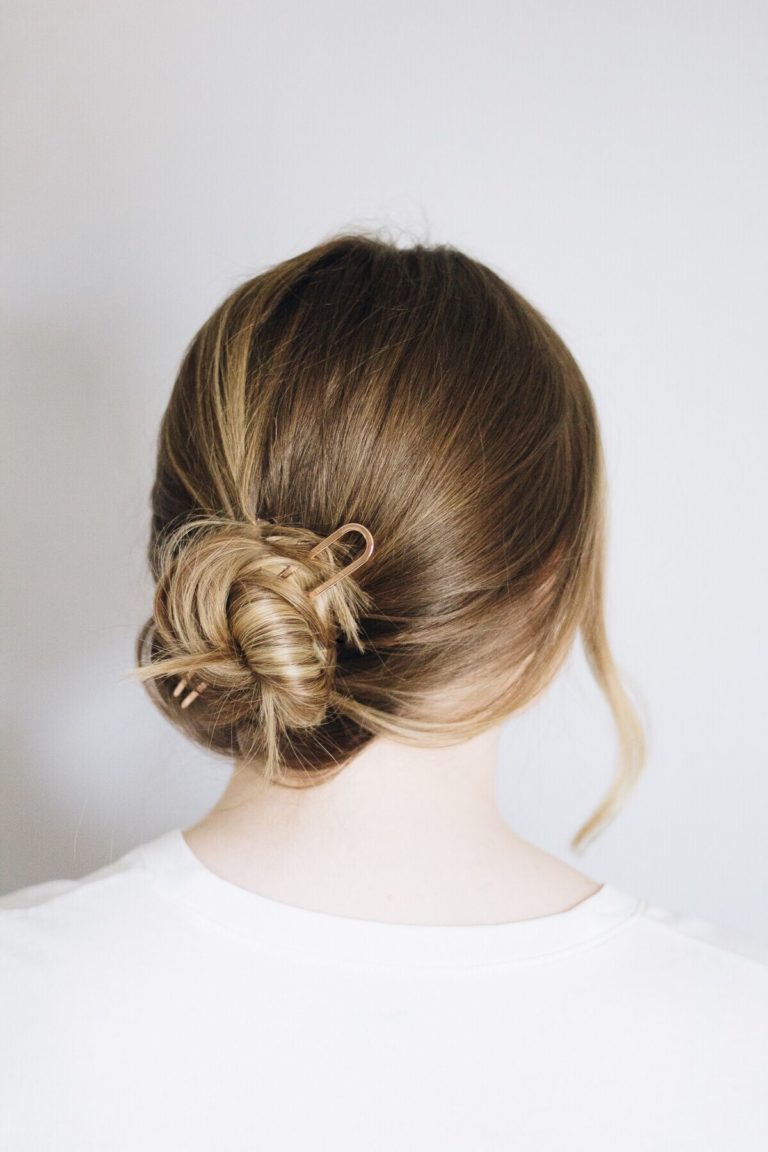 5 Easy Second-Day Hairstyles – Advice from a Twenty Something