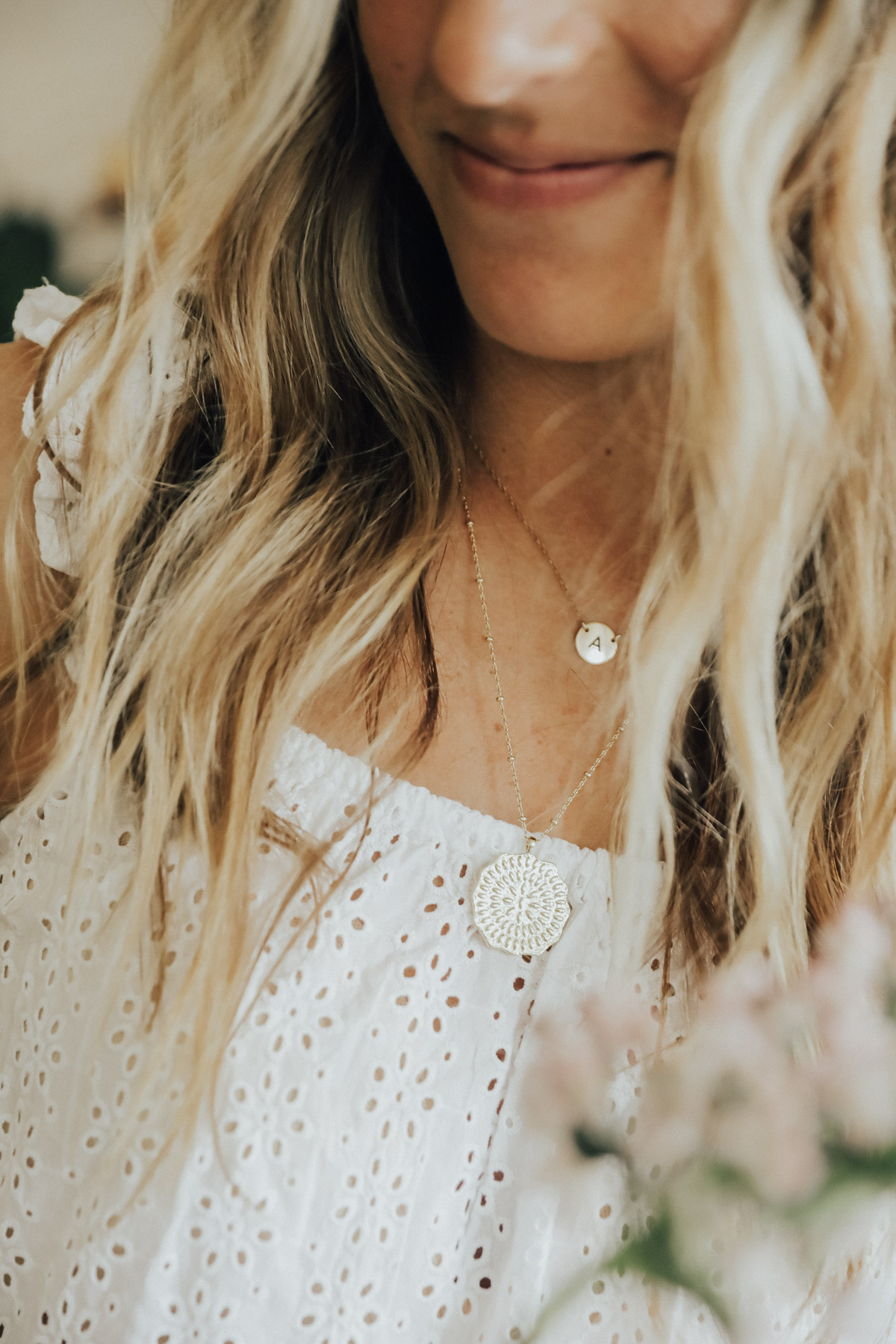 trunk club all white outfit madewell top