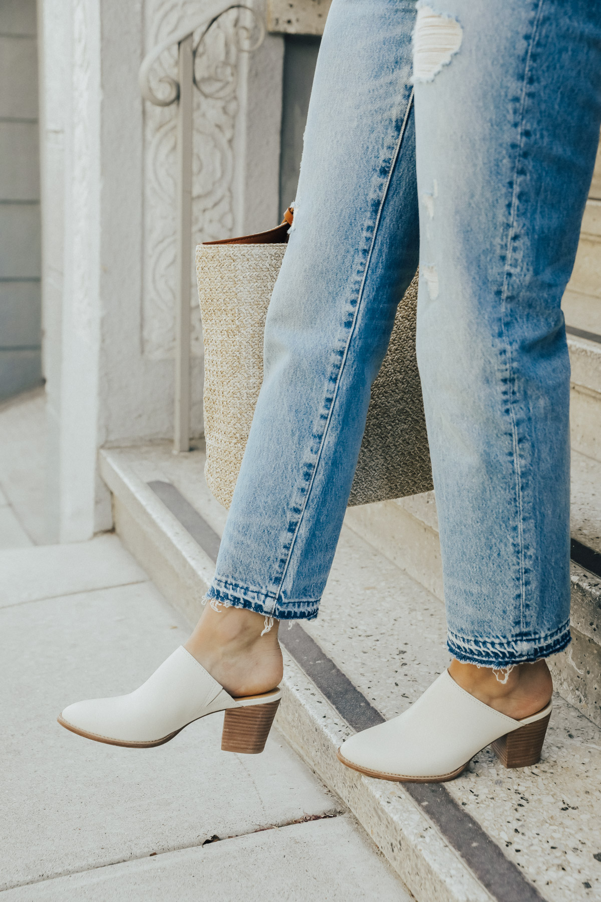 madewell mules and vintage jeans