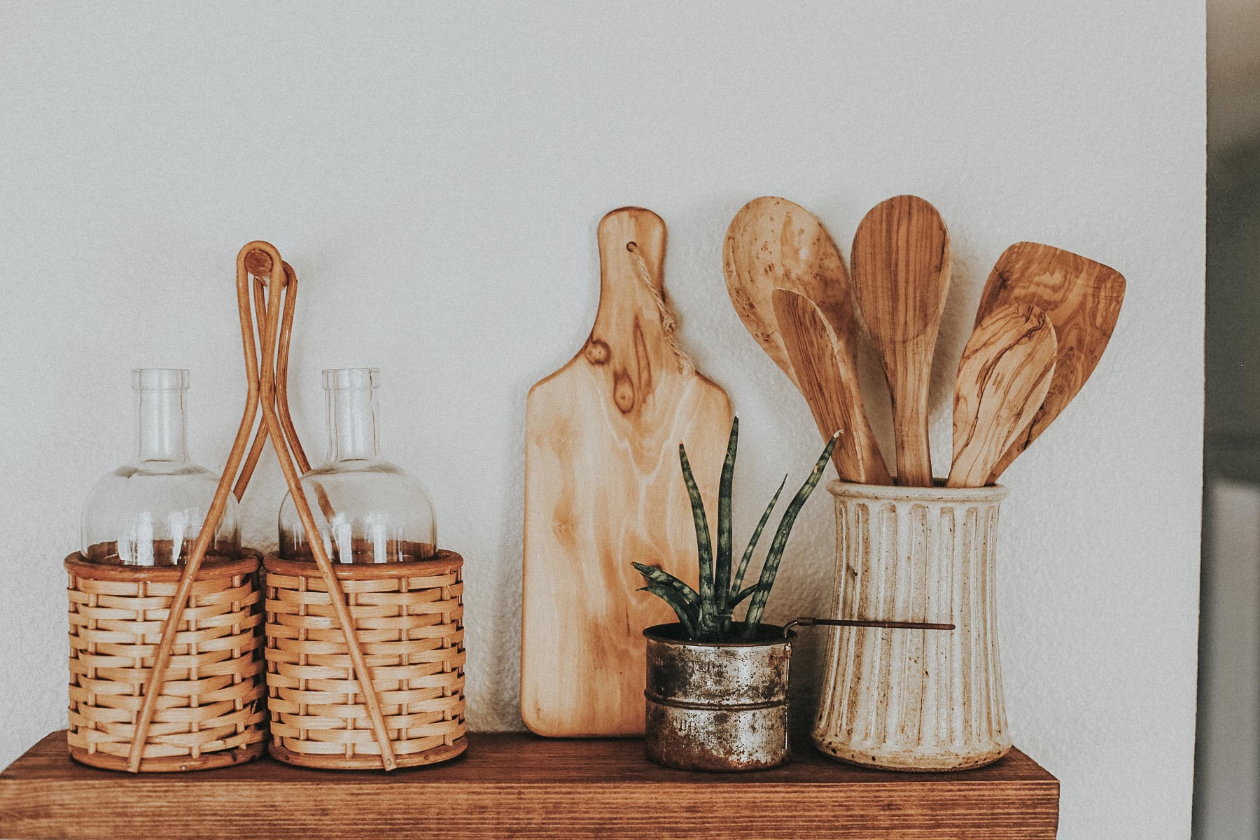 3 Tips for Styling Open Shelving in Your Kitchen