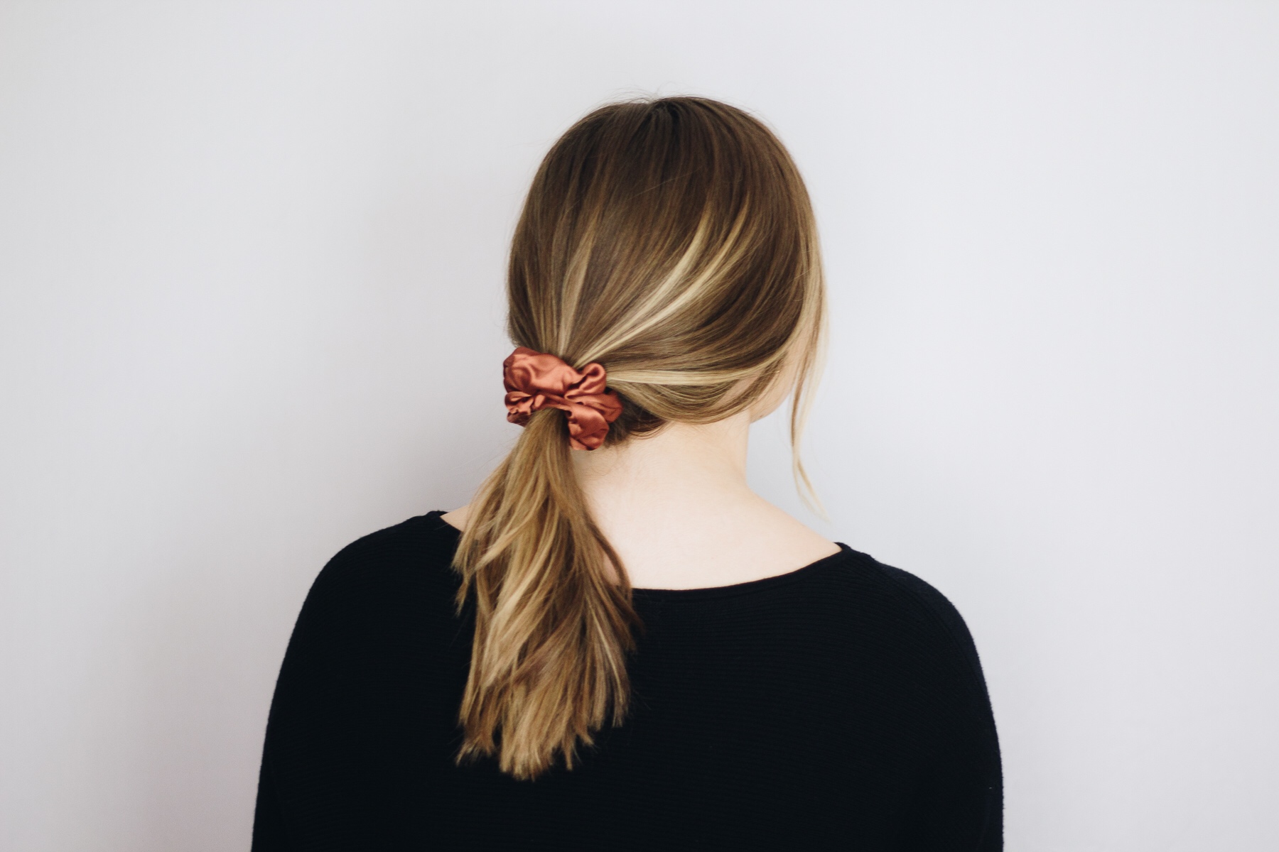 5-Minute Hairstyles for the Girl On-the-Go