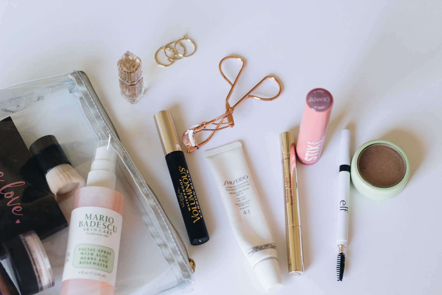 essentials for travel makeup bag