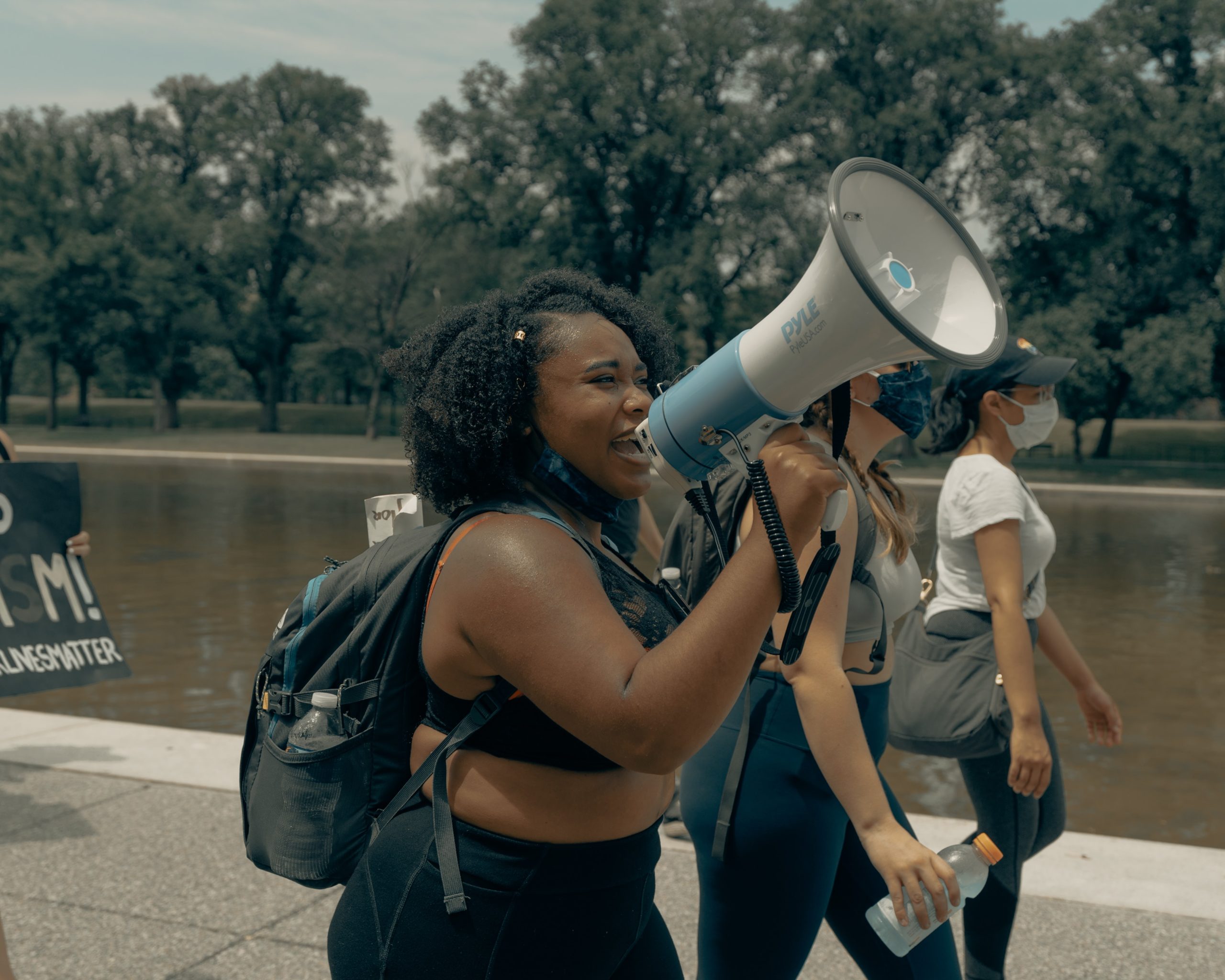 How You Can Contribute to the Black Lives Matter Movement Right Now
