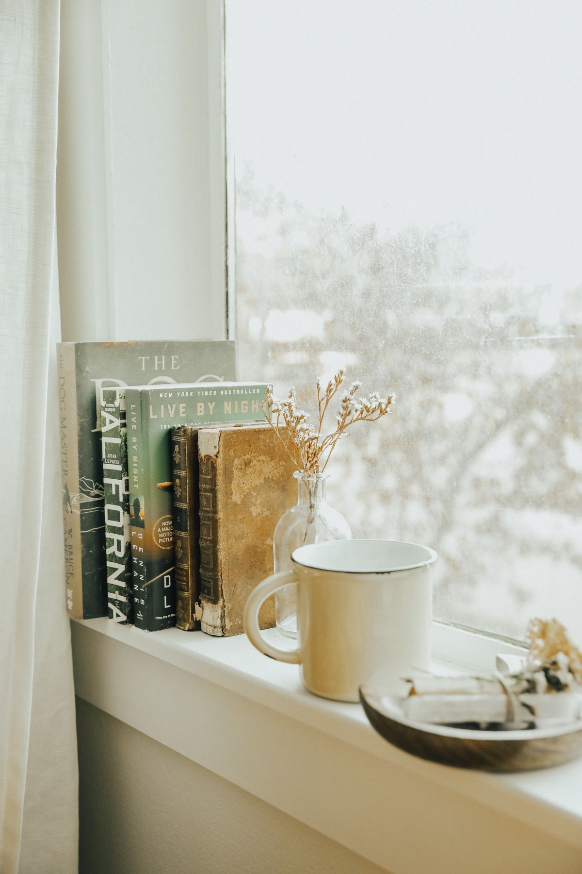 8 Items For the Home to Make Your Nest Cozy This Winter